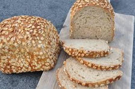 Nieuw in ons brood assortiment...Haverbrood. 
Haver...alleen voor het paard? Echt niet!!!
Haver is naast het spelt graan een echte hype aan het worden. En dat is niet voor niets.